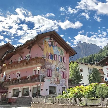 Park Hotel Aurora Pozza di Fassa Esterno foto