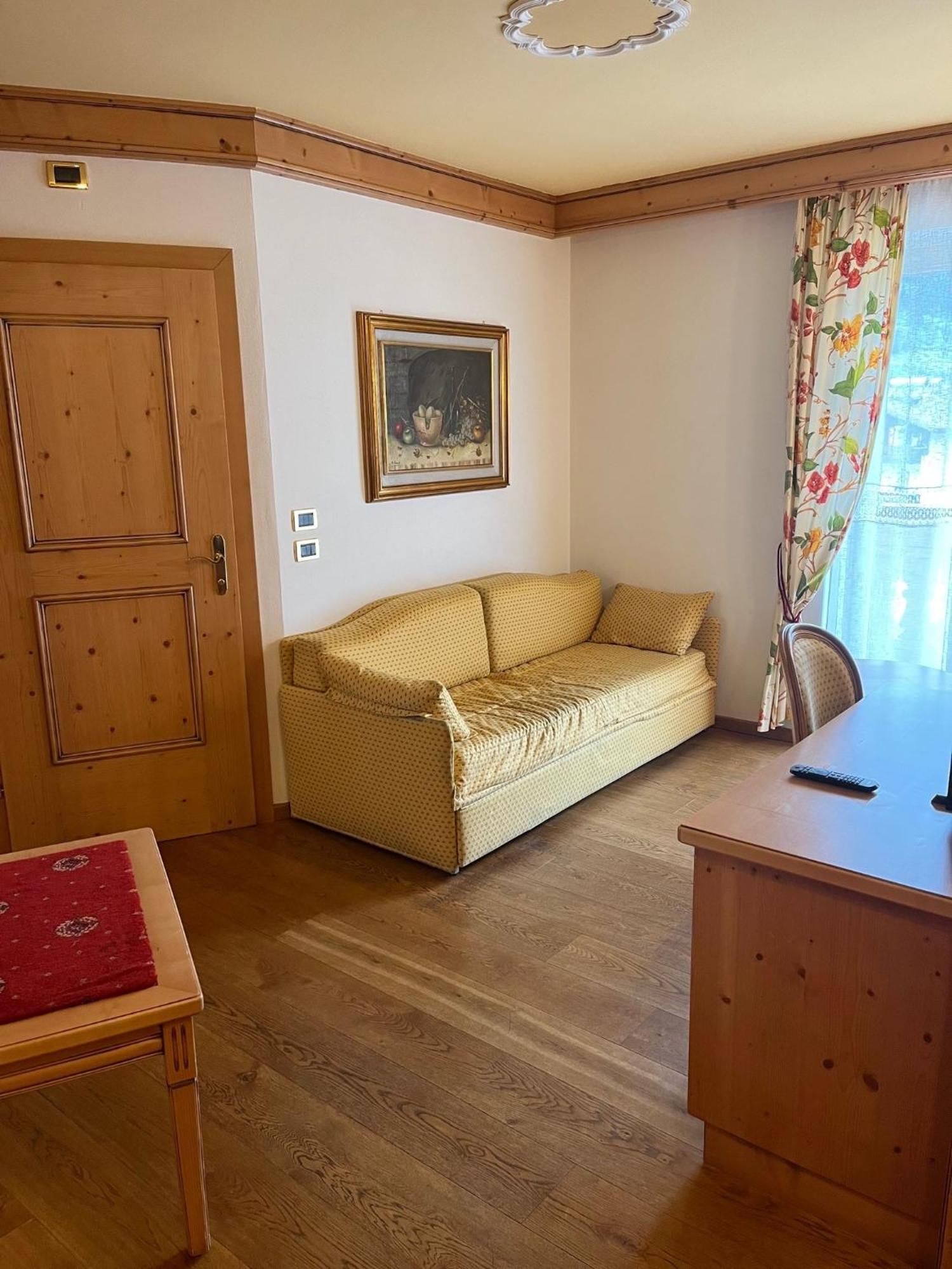 Park Hotel Aurora Pozza di Fassa Esterno foto